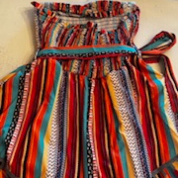 Colorful Romper - Picture 2 of 2